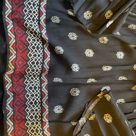 Top - Picture 3 of 3